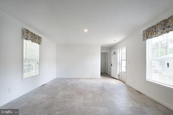 16 Loxley Ln — Photo 10