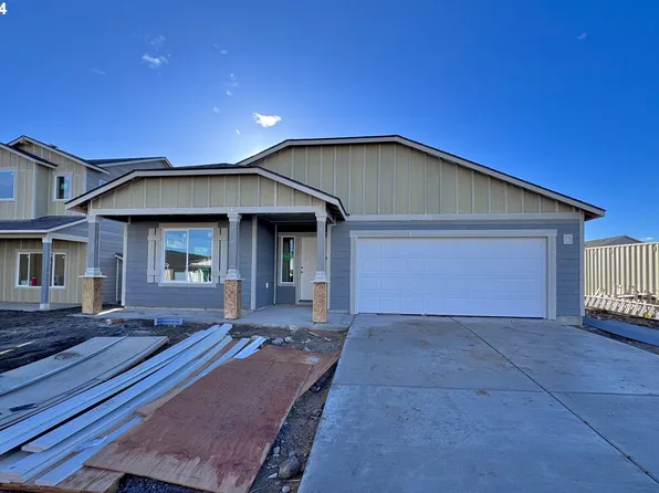 402 Taft St, Umatilla, OR 97882