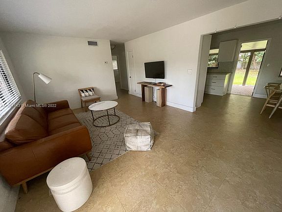 3rd image of 13130 NE 3rd Ave #13130