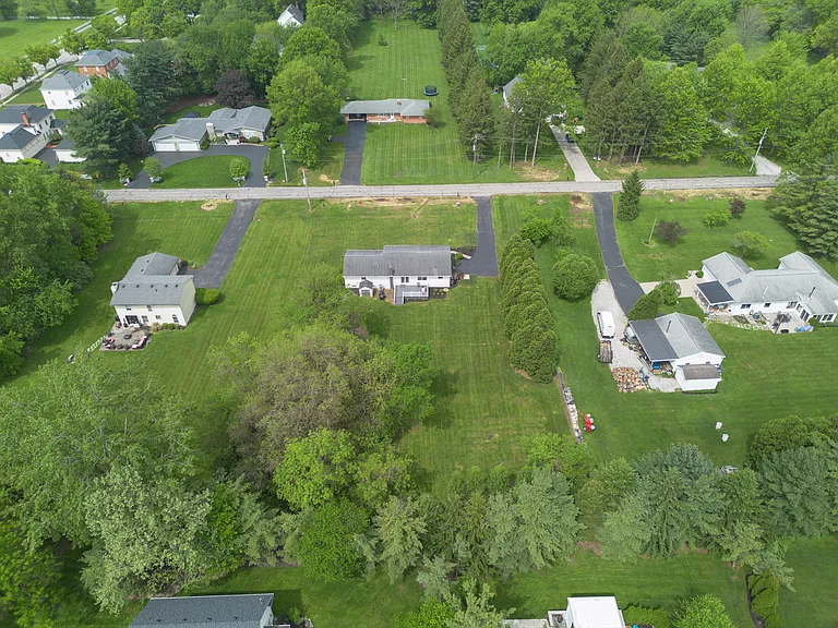 4002 Harlem Rd — Photo 47