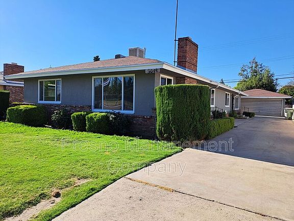 3rd image of 3049 E Clinton Ave