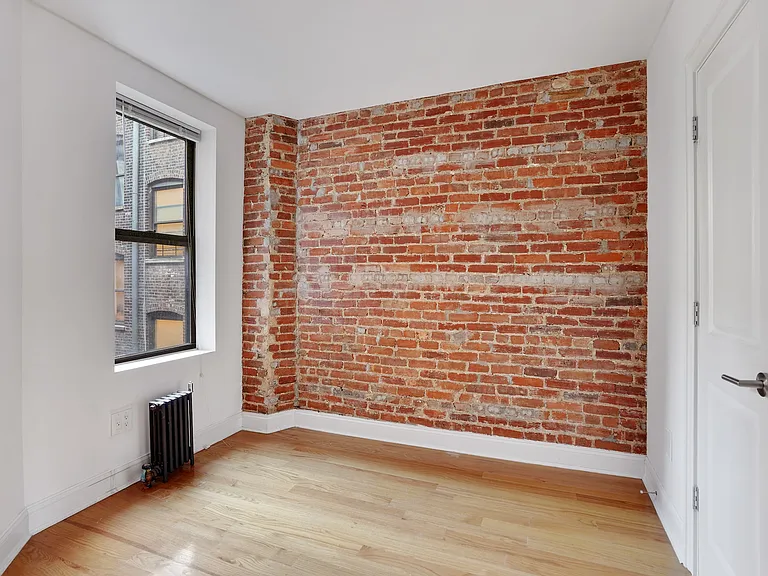 556 W 156th St #33 — Photo 7