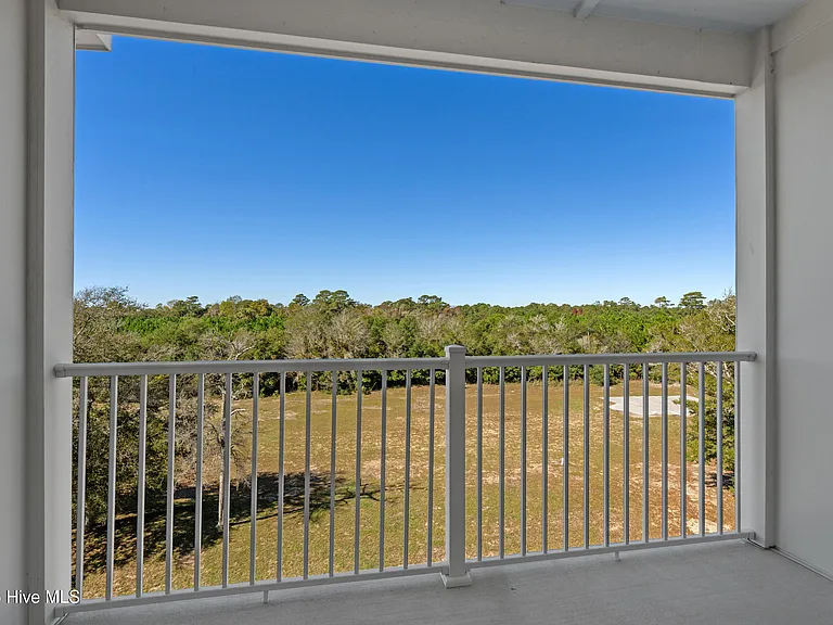 2272 Dolphin Shores Dr SW #402 — Photo 21