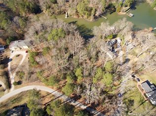 102 Cove Ct, Yorktown, VA 23692