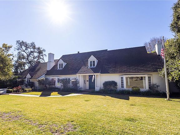 3rd image of 960 Hampton Rd