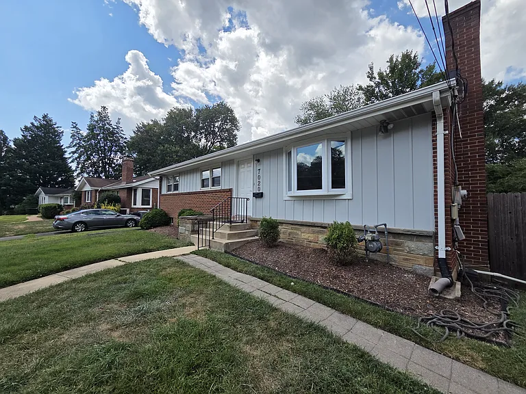 7020 Quander Rd — Photo 2