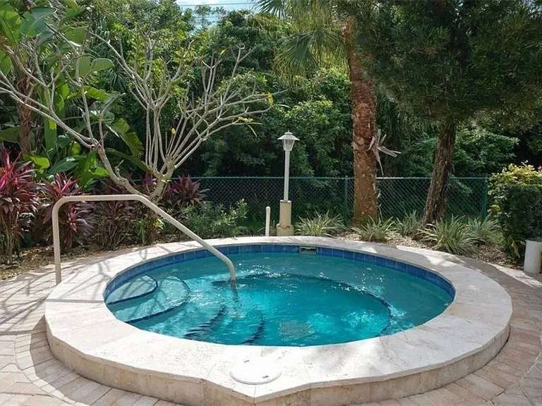 183 Pineneedle Dr — Photo 21