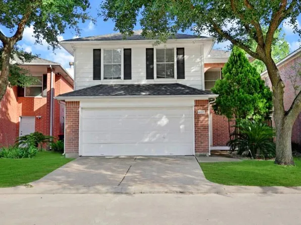 8016 Golf Green Cir, Houston, TX 77036