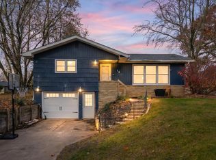 16 Charles East Pl, Battle Creek, MI 49015