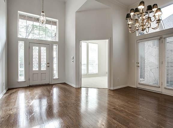 4th image of 818 Buckhill Dr