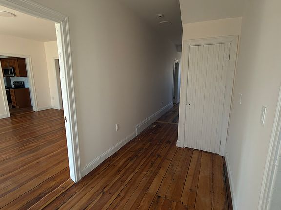 5th image of 14 Maple St Floor 1