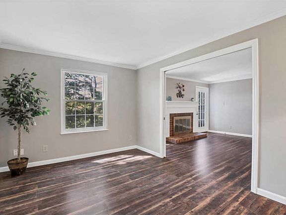 4th image of 15046 Claymoor Ct APT 10