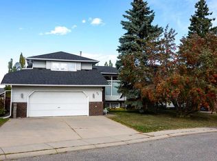 94 S Athabasca Cres, Crossfield, AB T0M0S0
