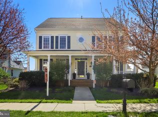 22926 Goldenrod Dr, Ashburn, VA