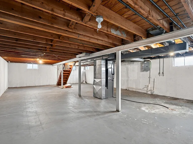 10505 Ewell Dr — Photo 13