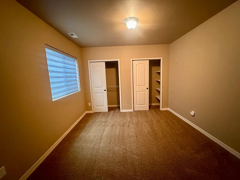 8475 Glen Carriage Grv — Photo 31