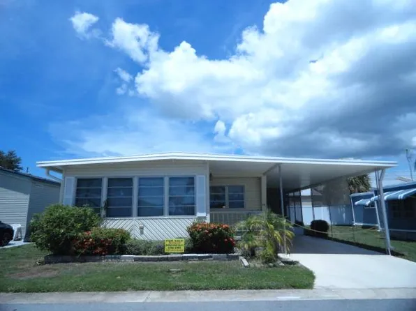 2505 E Bay Dr #75, Largo, FL 33771