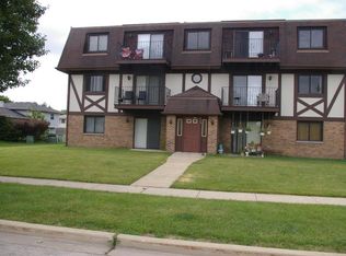 767 Lippert Ln APT 1W, Glendale Heights, IL 60139
