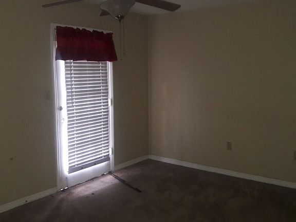 4th image of 1089 SW Fairfax Gln