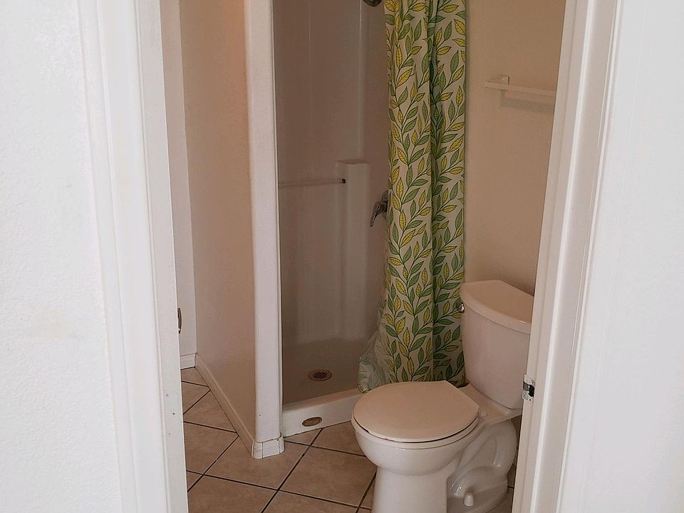 2nd image of 2940 University Ave