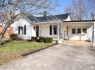 303 White St, Princeton, KY 42445