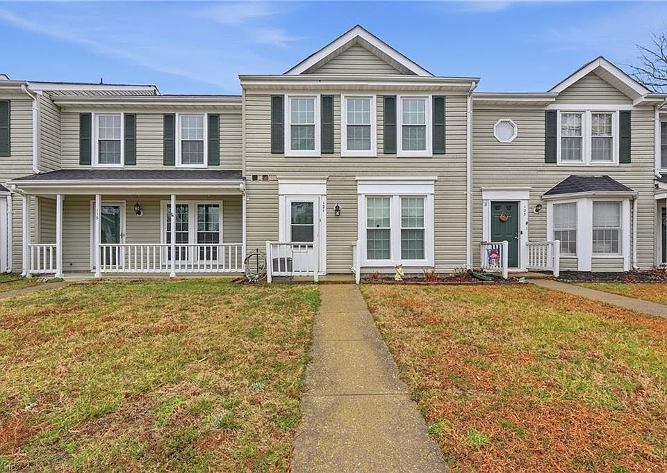 1st image of 121 Sterling Ct