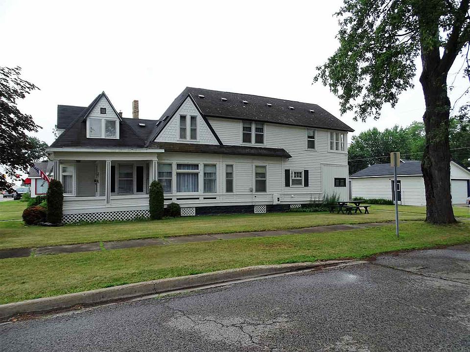 1st image of 1102 Carpenter Ave