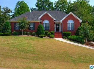 6207 Dorsett Woods Dr, Mount Olive, AL 35117