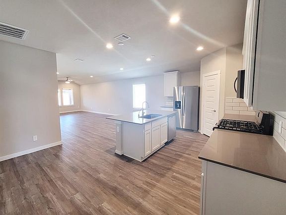 3rd image of 19015 Derrington Manor Ln