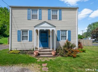 4 Waddell Road, Manchester, CT 06040