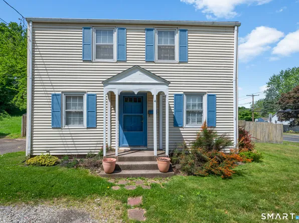 4 Waddell Road, Manchester, CT 06040