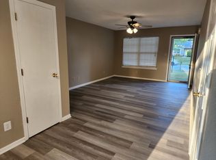 1312 Blue Heron Ln, Greenwood, IN 46143
