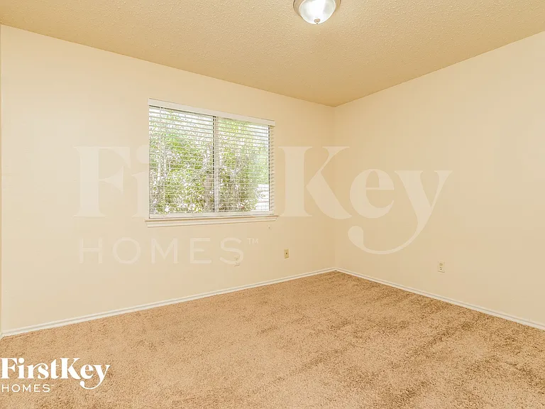 4231 Glen Ridge Dr — Photo 12