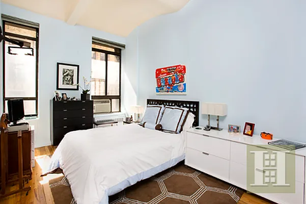 Sold by Halstead Real Estate | media 23