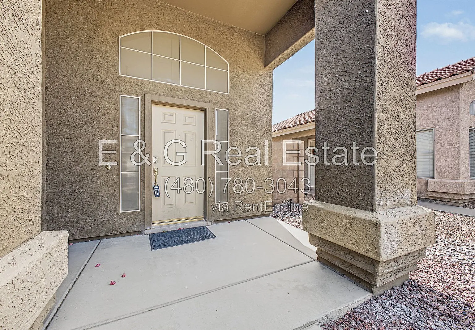 3 bed, 2.5 bath, $1,795 — Photo 3