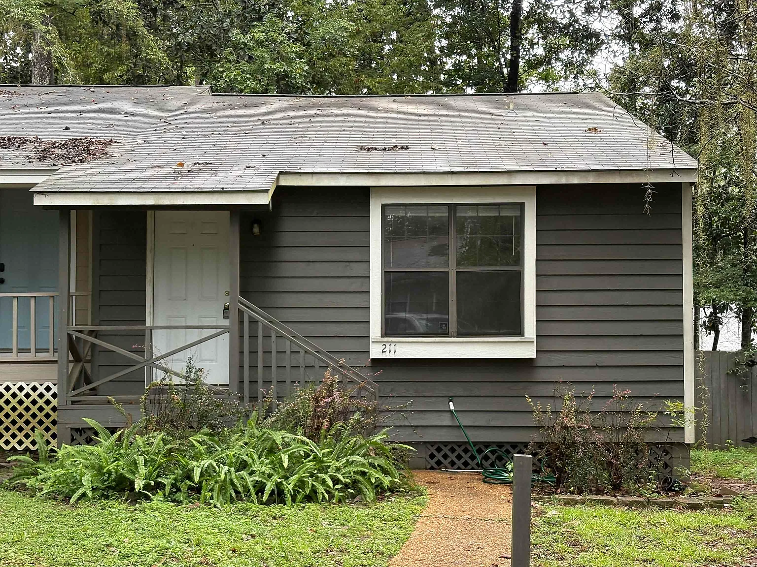 2 bed, 1.5 bath, 880 sqft, $1,400 — Photo 1
