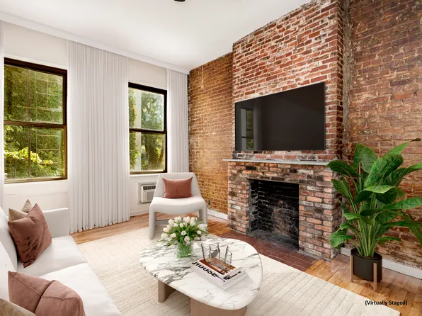 160 9th Avenue image 1 of 10