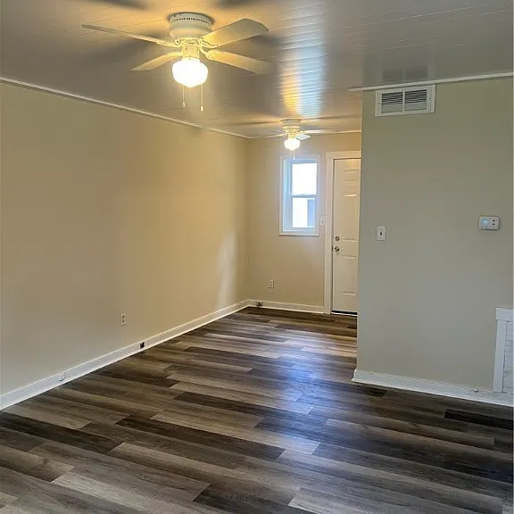 302 Monticello Dr — Photo 11