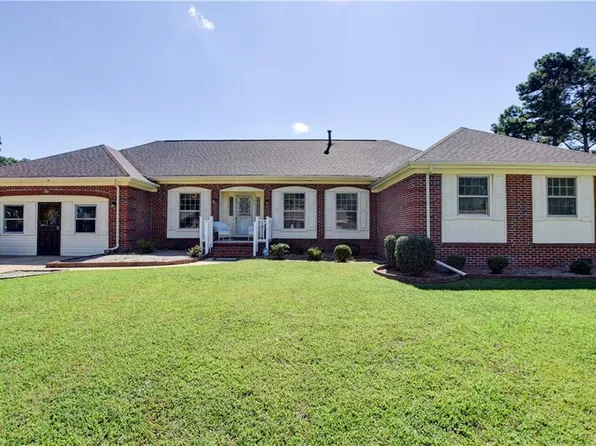 2130 Rock Creek Dr, Chesapeake, VA 23325