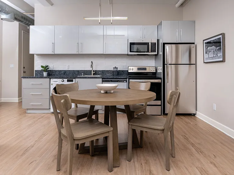 Randolph Lofts — Photo 11