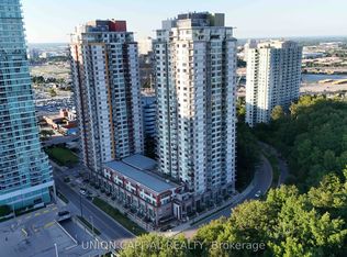 25 Town Centre Ct #1807, Toronto, ON M1P0B4