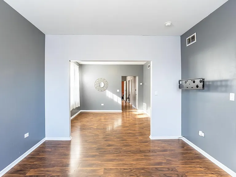6630 S Washtenaw Ave #2 — Photo 3
