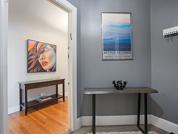 Private Elevator Foyer