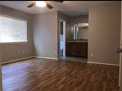 2811 Crownspoint Dr — Photo 8