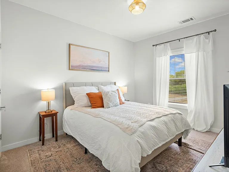 3641 Hydes Ferry Rd — Photo 13