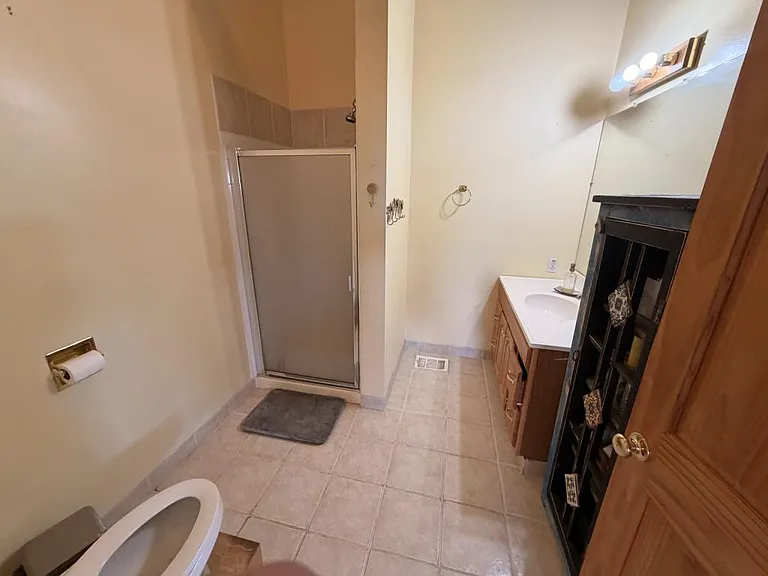 700 Solano Dr SE — Photo 44