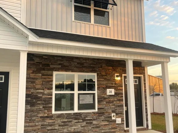 28 Outrigger Drive, Swansboro, NC 28584