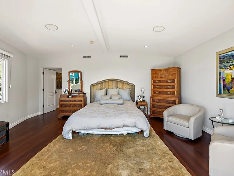 1106 Skyline Dr #1 — Photo 20