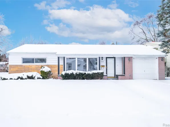 1828 Tebo St, Flint, MI 48503