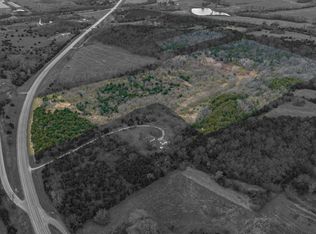 5781 Cecil Dr, Ozawkie, KS 66070